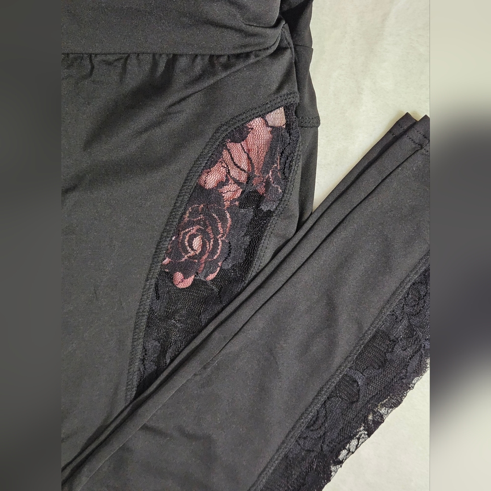 Black sexy leggings